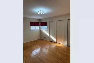 192 E 5th Street, Deer Park, NY 11729 - Photo 11