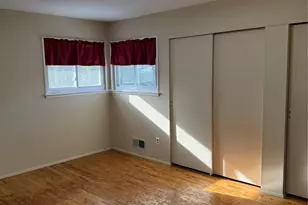 192 E 5th St, Deer Park, NY 11729 - Photo 11