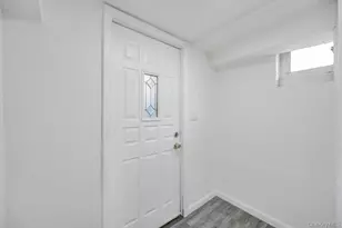 297 E Columbia St, Hempstead, NY 11550 - Photo 25