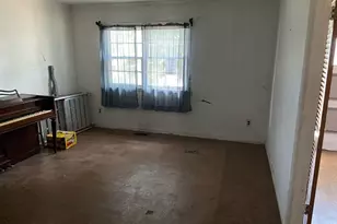 18 Joyce Dr, Riverhead, NY 11901 - Photo 7