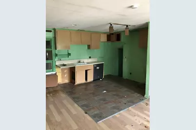 18 Joyce Drive, Riverhead, NY 11901 - Photo 5