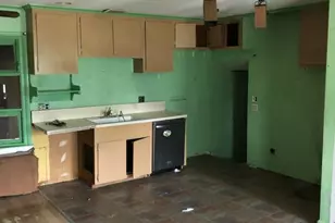 18 Joyce Dr, Riverhead, NY 11901 - Photo 5