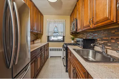 79-12 155th Avenue #195, Howard Beach, NY 11414 - Photo 5