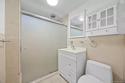 16737 109th Road, Jamaica, NY 11433 - Photo 17