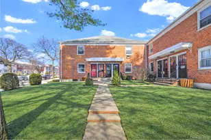 138-01 Jewel Ave, Flushing, NY 11367 - Photo 3