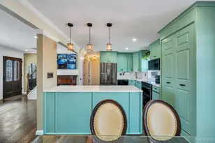 460 Roquette Ave, Floral Park, NY 11001 - Photo 13