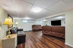 460 Roquette Ave, Floral Park, NY 11001 - Photo 33