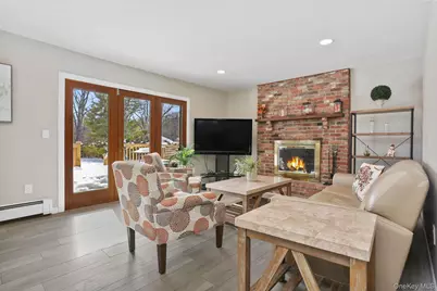 1325 Quarry Drive, Mohegan Lake, NY 10547 - Photo 23