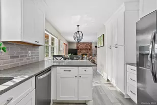 1325 Quarry Dr, Mohegan Lake, NY 10547 - Photo 19