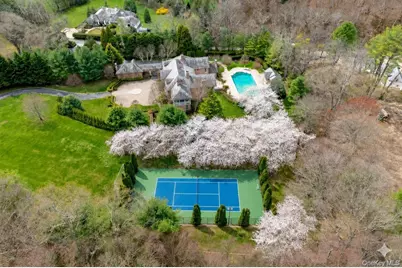 660 Chicken Valley Road, Locust Valley, NY 11560 - Photo 47