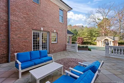 660 Chicken Valley Road, Locust Valley, NY 11560 - Photo 27