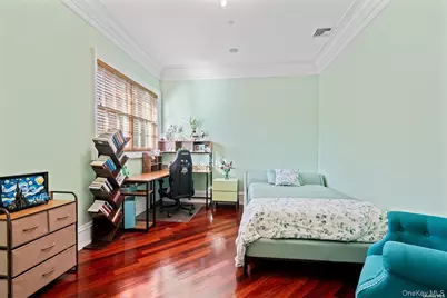 660 Chicken Valley Road, Locust Valley, NY 11560 - Photo 21