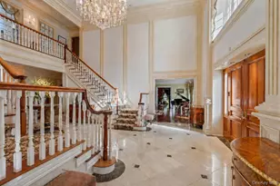 660 Chicken Valley Rd, Locust Valley, NY 11560 - Photo 5