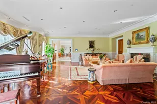 660 Chicken Valley Rd, Locust Valley, NY 11560 - Photo 7