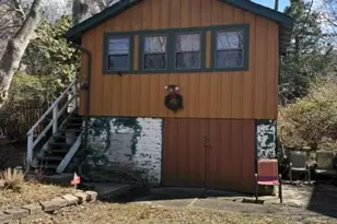 40 Hawthorne Rd, Rocky Point, NY 11778 - Photo 5