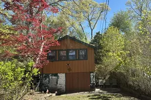 40 Hawthorne Rd, Rocky Point, NY 11778 - Photo 3