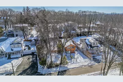 40 Hawthorne Road, Rocky Point, NY 11778 - Photo 3