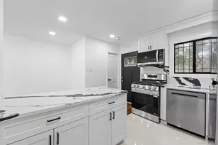 923 Rockaway Ave, Brooklyn, NY 11212 - Photo 3