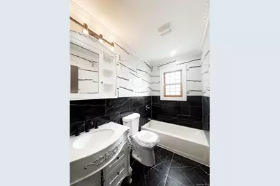 13912 111th Avenue, Jamaica, NY 11435 - Photo 17