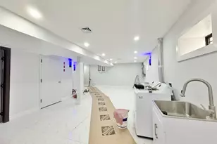 139-12 111th Ave, Jamaica, NY 11435 - Photo 25