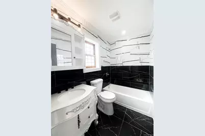 13912 111th Avenue, Jamaica, NY 11435 - Photo 23