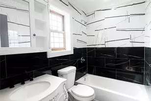 139-12 111th Ave, Jamaica, NY 11435 - Photo 23