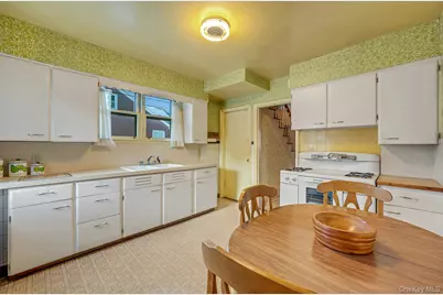 514 N Wagner Avenue, Mamaroneck, NY 10543 - Photo 9