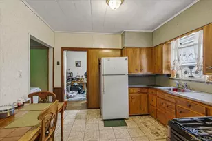 101-52 102nd St, Ozone Park, NY 11416 - Photo 13