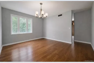 1128 Roanoke Avenue, Riverhead, NY 11901 - Photo 3