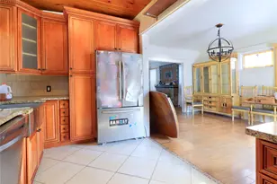 43-28 168th St, Flushing, NY 11358 - Photo 15