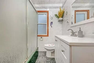 42-28 159th Street, Flushing, NY 11358 - Photo 23