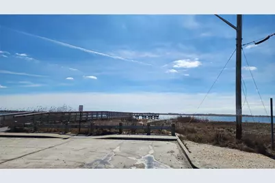 22 Blue Point Road, Mastic Beach, NY 11951 - Photo 25