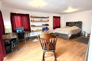 22 Blue Point Rd, Mastic Beach, NY 11951 - Photo 17