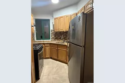 2240 E Tremont Avenue #4B, Bronx, NY 10462 - Photo 1