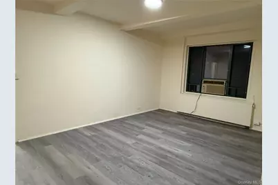 2240 E Tremont Avenue #4B, Bronx, NY 10462 - Photo 3