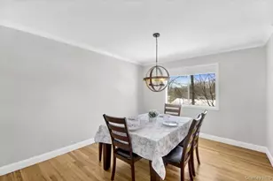 569 Millburn Ct, Valley Cottage, NY 10989 - Photo 9