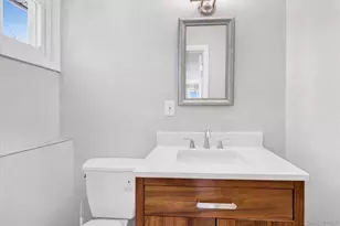 569 Millburn Ct, Valley Cottage, NY 10989 - Photo 19