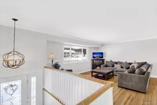 569 Millburn Ct, Valley Cottage, NY 10989 - Photo 17