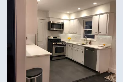 23 Hampton Harbor Road, Hampton Bays, NY 11946 - Photo 7