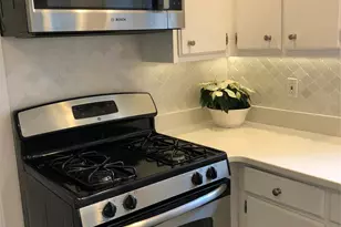 23 Hampton Harbor Rd, Hampton Bays, NY 11946 - Photo 9