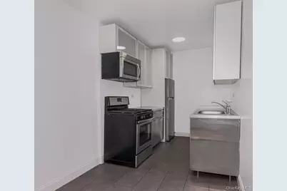 2104 Holland Avenue #4H, Bronx, NY 10462 - Photo 3