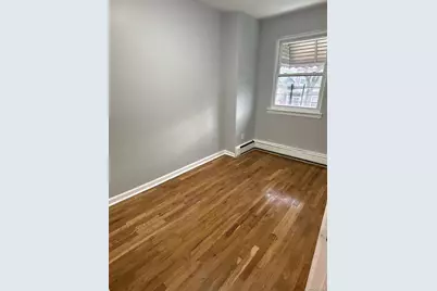 841 E 216th Street, Bronx, NY 10467 - Photo 5