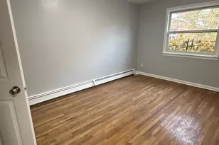 841 E 216th St, Bronx, NY 10467 - Photo 7