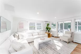 84 Russell Rd, Garden City, NY 11530 - Photo 23