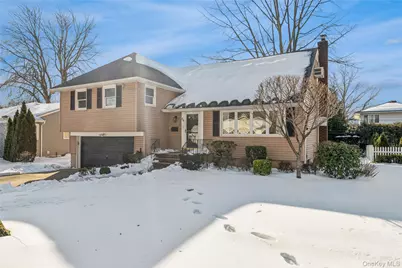 84 Russell Road, Garden City, NY 11530 - Photo 3