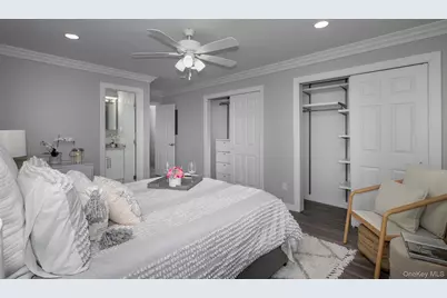 344 Cassa Loop #344, Holtsville, NY 11742 - Photo 11