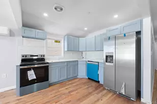 223-12 134th Rd, Springfield Gardens, NY 11413 - Photo 9