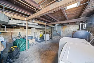 15 Ridge Ln, Miller Place, NY 11764 - Photo 19