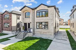 258-14 147 Rd, Rosedale, NY 11422 - Photo 1