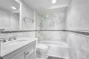 701 Pelham Rd, New Rochelle, NY 10805 - Photo 15